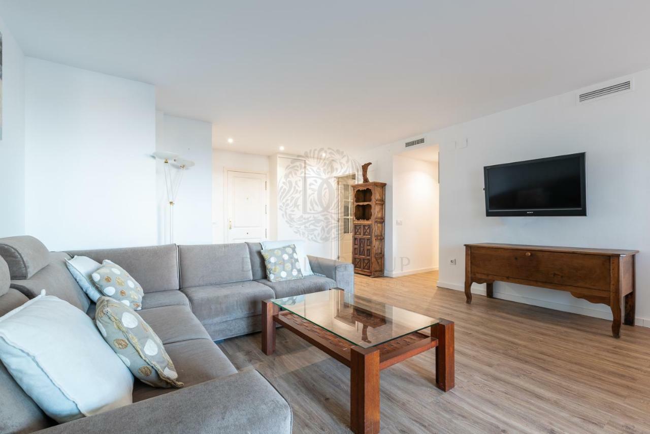 El Faro Beach Apartment By Dahlia Group เอสเตโปนา ภายนอก รูปภาพ